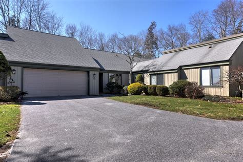 coldwell banker southbury ct|Iba pa.
